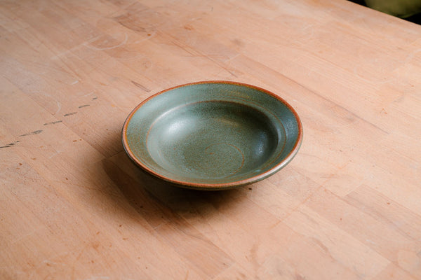 Rimmed Bowl