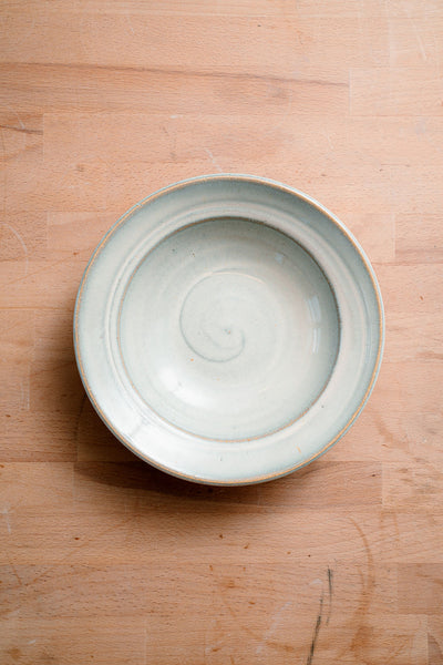 Rimmed Bowl