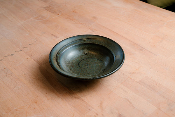Rimmed Bowl