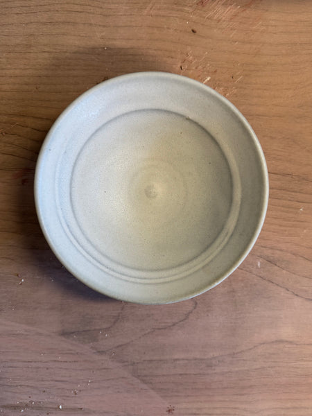 Rimmed Bowl