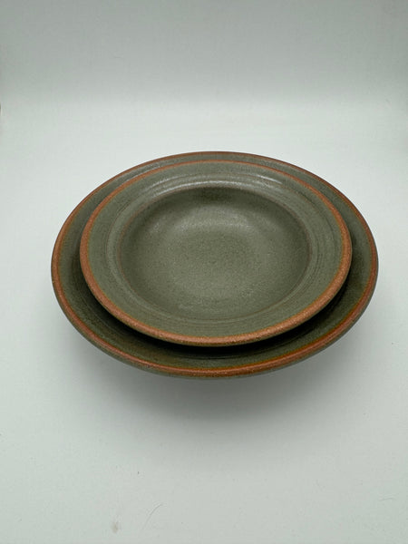 Large Rimmed Bowl